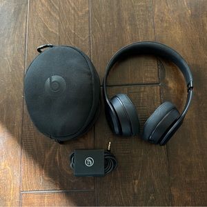 Beats Solo3 Wireless On-Ear Headphones